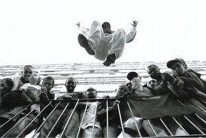 JR, 28mm, Portrait d'une Génération, Jump, Les Bosquets, Montfermeil, 2004